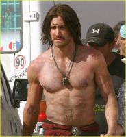 jake-gyllenhaal-shirtless-prince-of-persia-02.jpg