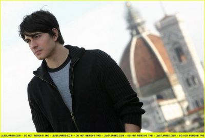 brandon-routh-olympic-torch01