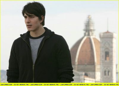 brandon-routh-olympic-torch06