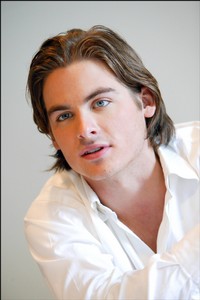 kevin zegers12