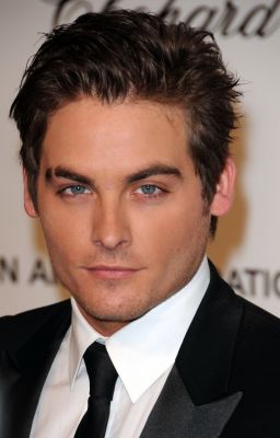 09404 Kevin Zegers 437 122 442lo