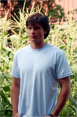 Tom Welling Portrait17