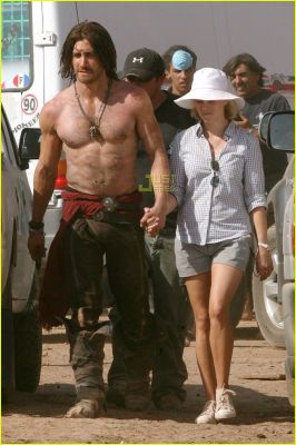 jake-gyllenhaal-shirtless-prince-of-persia-05