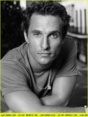 matthew-mcconaughey-cosmo09