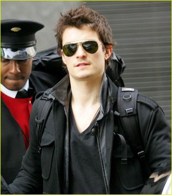 orlando-bloom-sunglasses-03