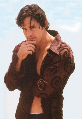 nicholasbrendon24wv