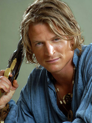 philip-winchester-crusoe l